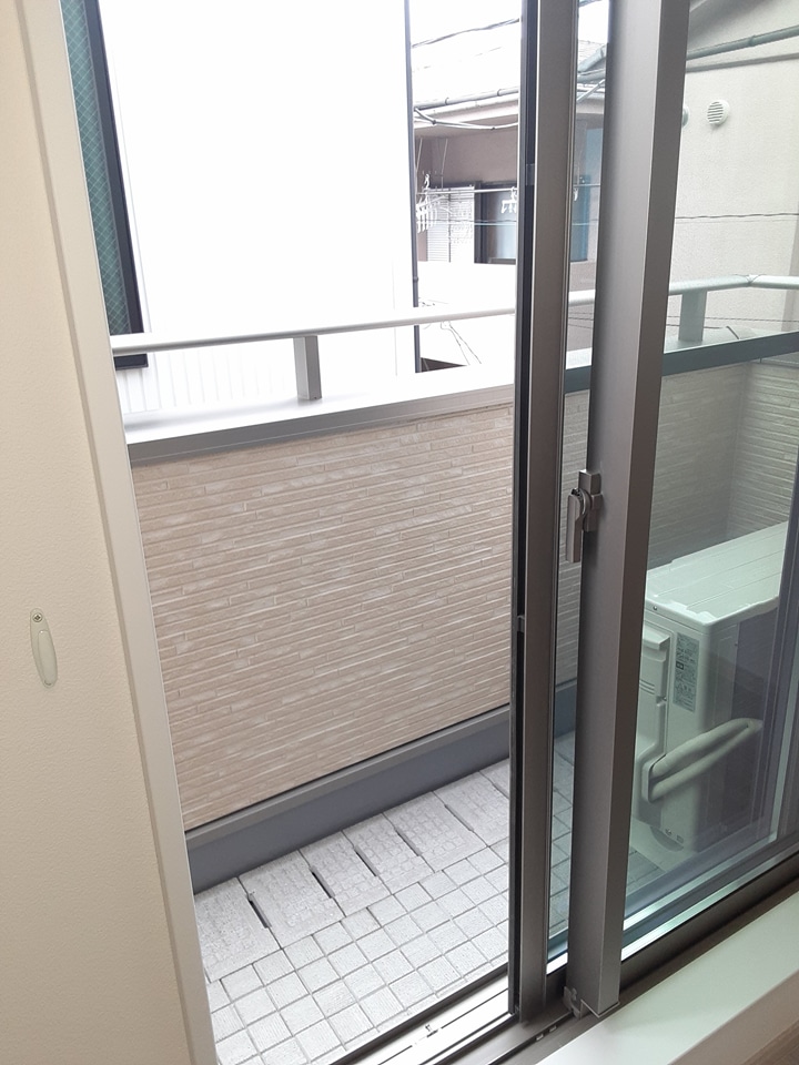 21/30 バルコニー