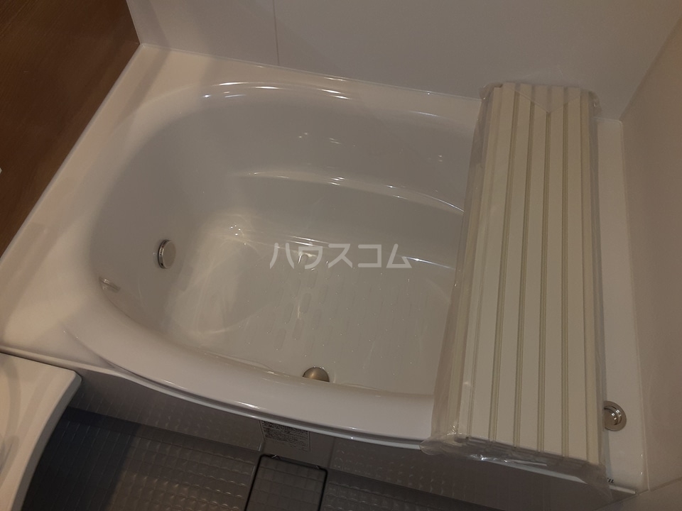13/30 浴室