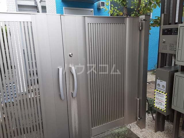 2/7 エントランス