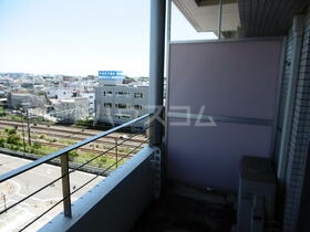 13/30 バルコニー