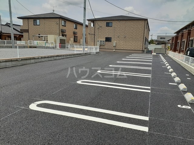 15/21 駐車場