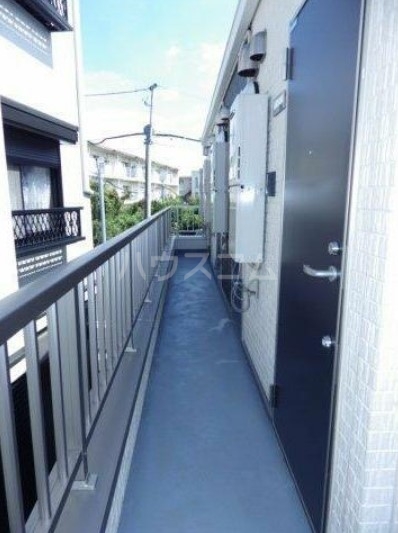 13/20 エントランス