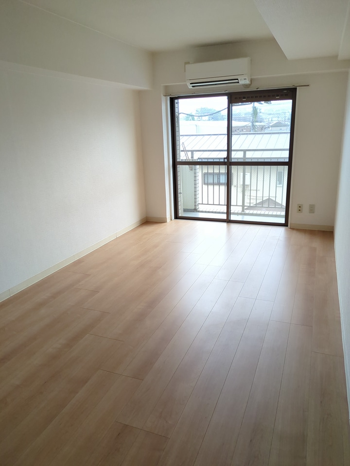 3/30 リビング/ダイニング