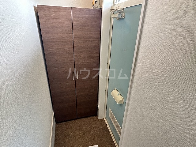 14/30 玄関