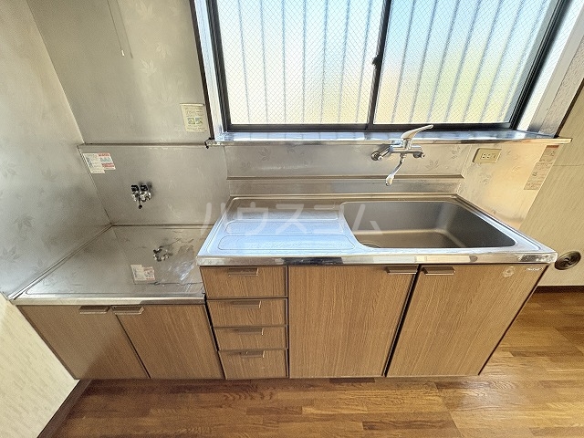 16/30 キッチン