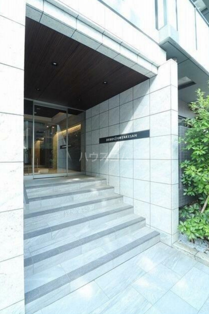 2/10 エントランス