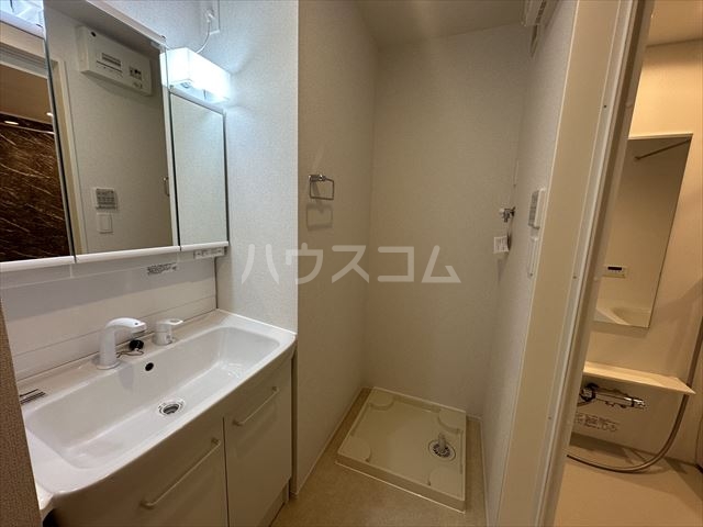 15/30 洗面