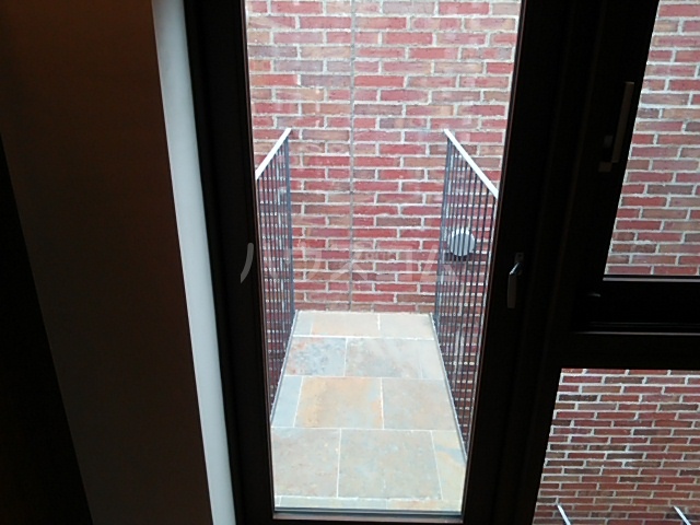 13/30 バルコニー