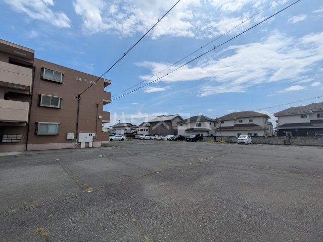 29/30 駐車場