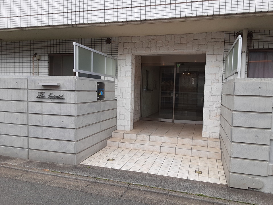 21/23 エントランス