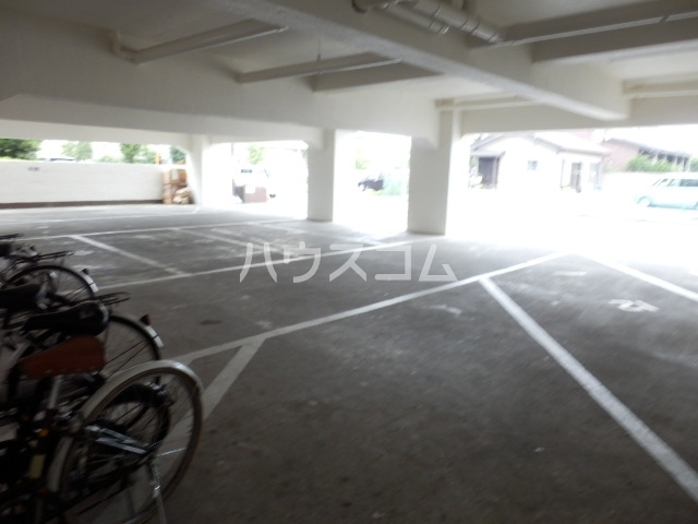 21/27 駐車場