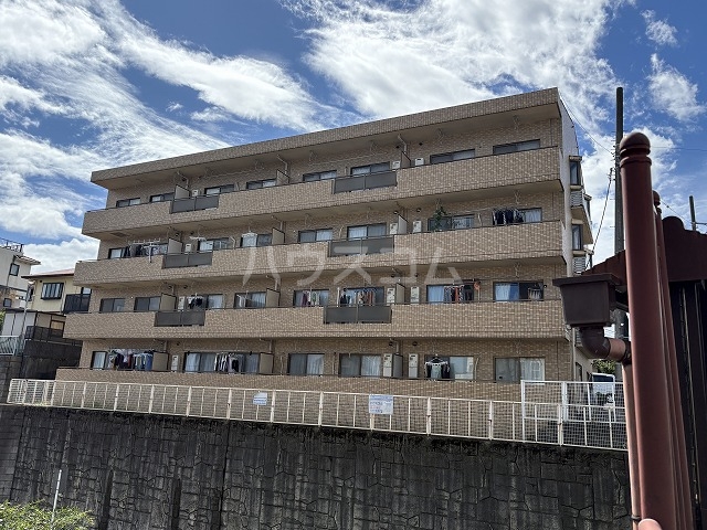 2/30 外観