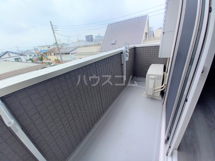 21/30 バルコニー