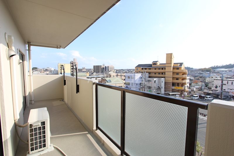 13/23 バルコニー