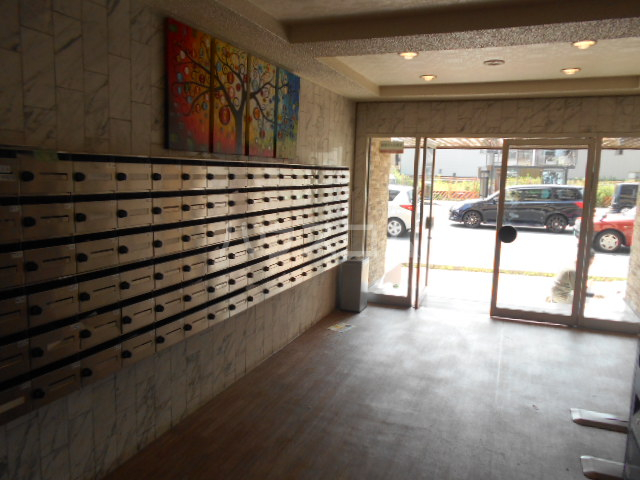 14/24 エントランス