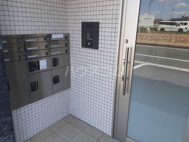 2/11 エントランス