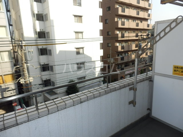 13/25 バルコニー
