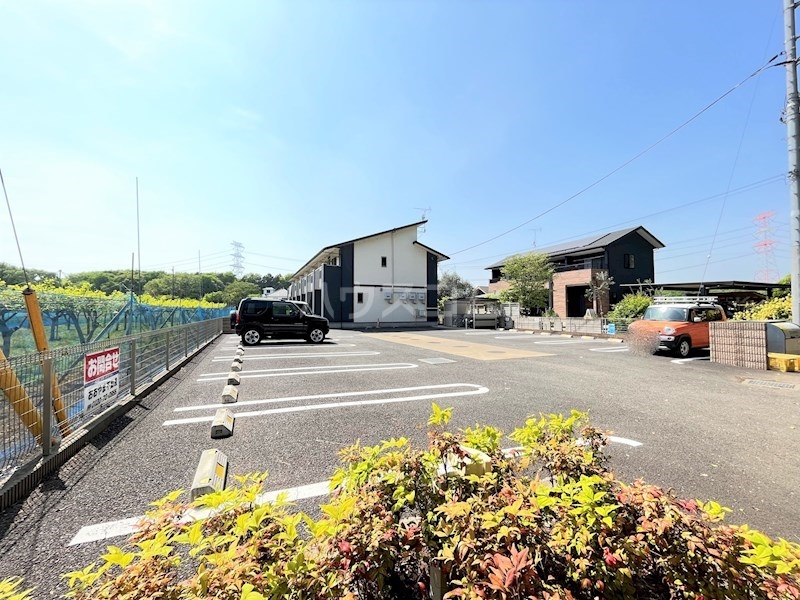 3/5 駐車場