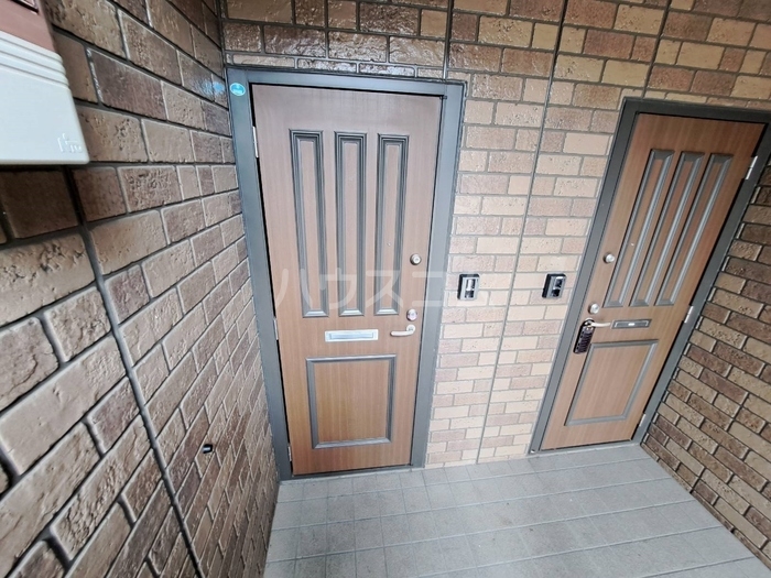 17/21 エントランス