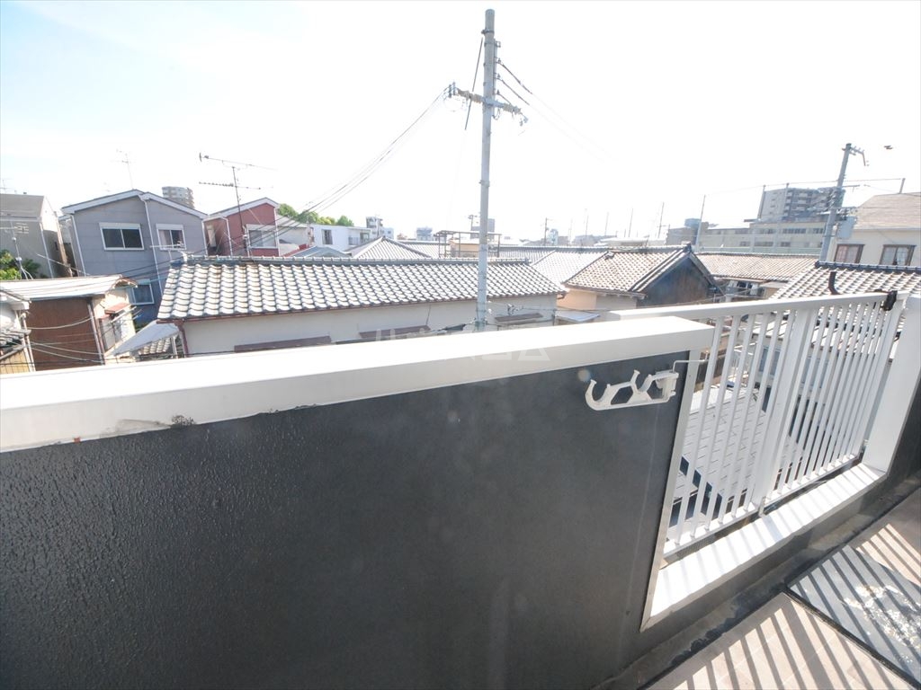 19/30 バルコニー