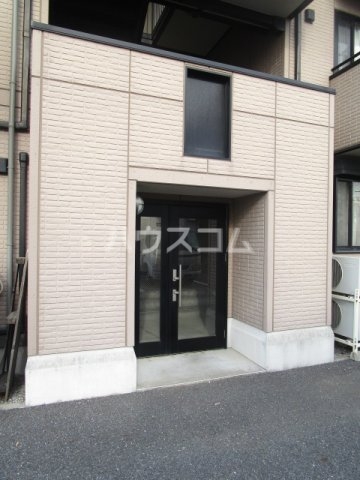 15/26 エントランス