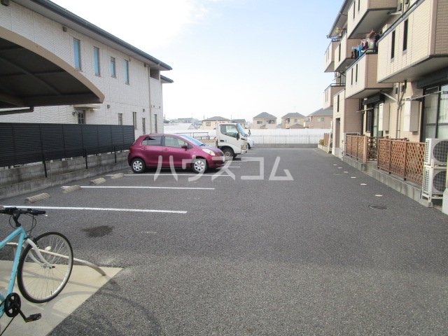 16/26 駐車場