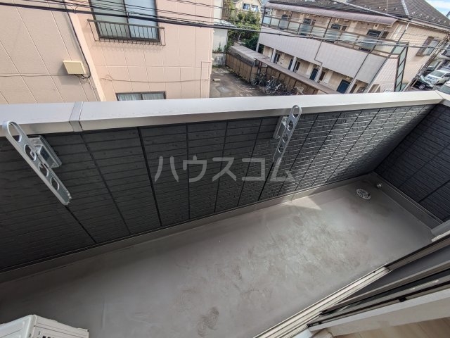 20/30 バルコニー