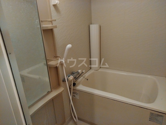 14/27 浴室