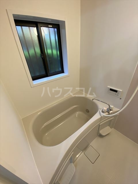 14/30 浴室