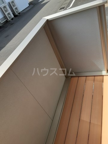 18/28 バルコニー