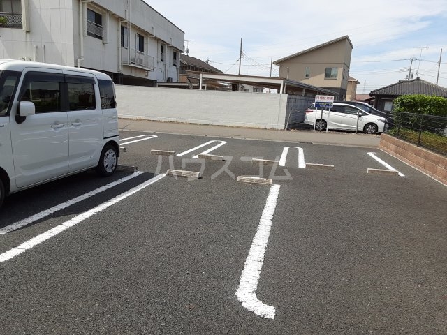 2/8 駐車場