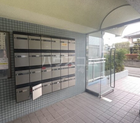 14/24 エントランス