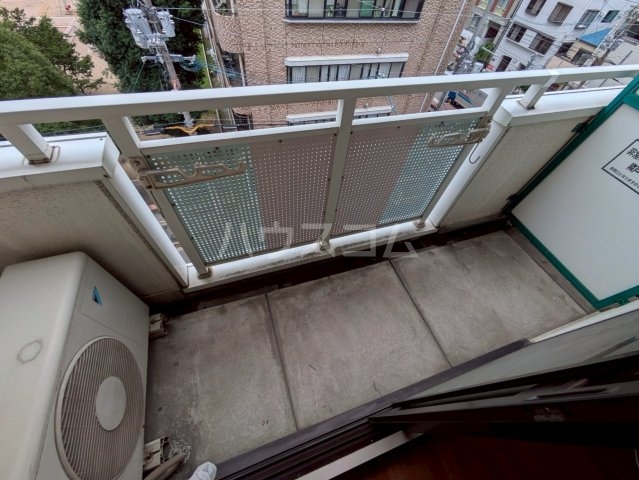 16/29 バルコニー