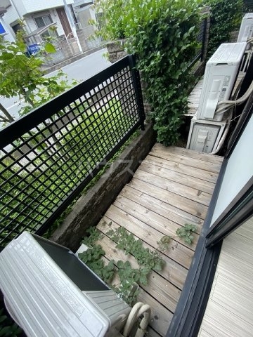 15/27 バルコニー