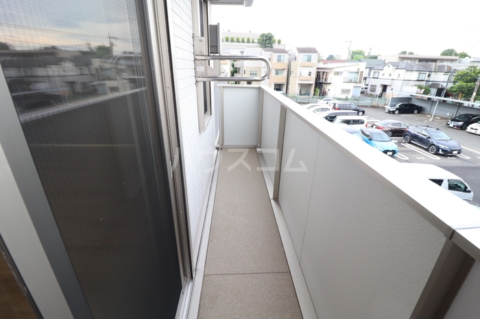 13/21 バルコニー