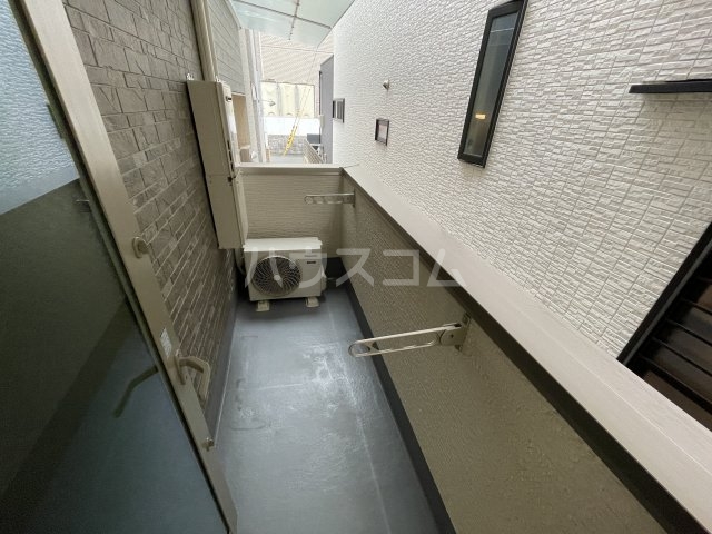 13/27 バルコニー