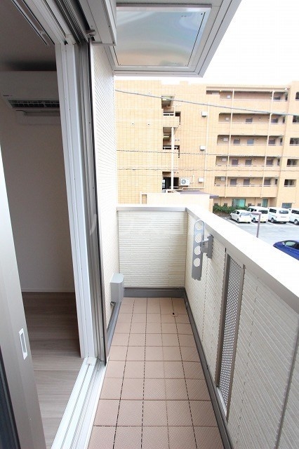 27/30 バルコニー