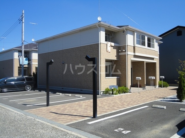 23/30 駐車場