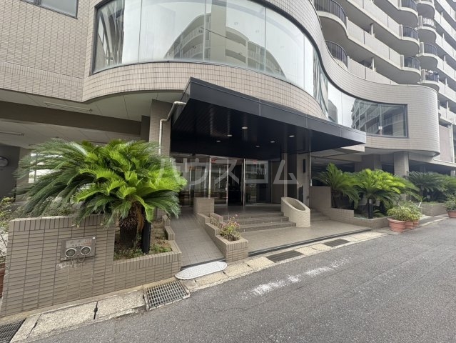 3/6 エントランス