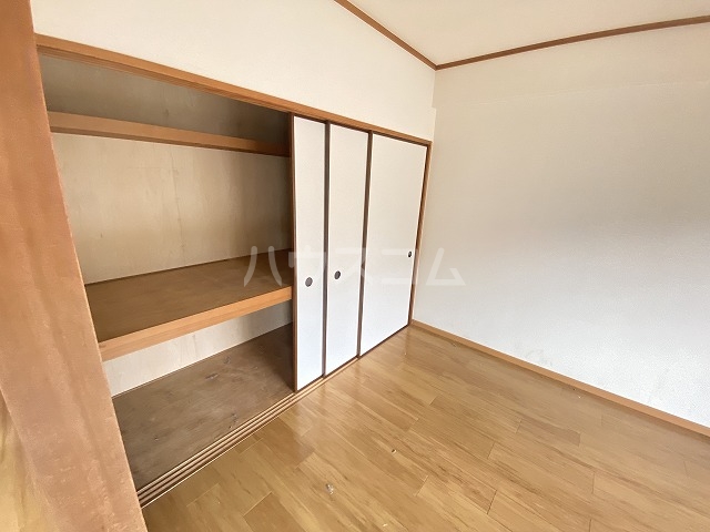 14/30 収納