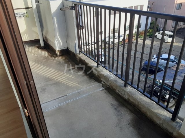18/29 バルコニー