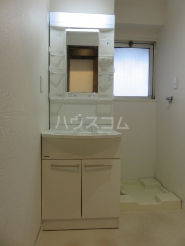 21/30 洗面