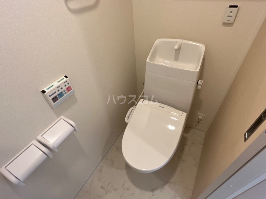 13/27 トイレ