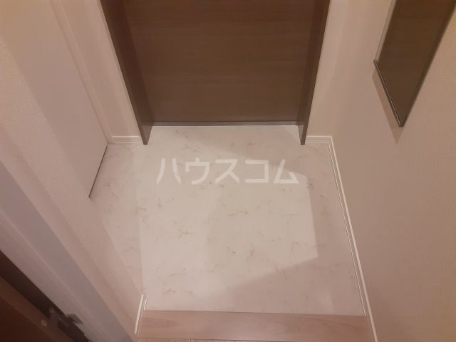 5/22 玄関
