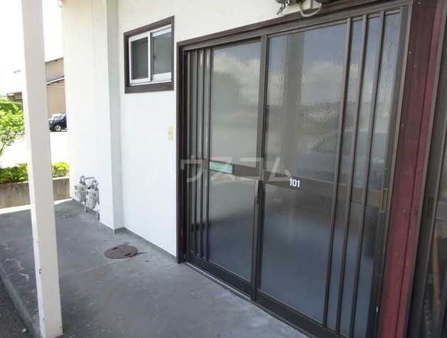 2/8 エントランス