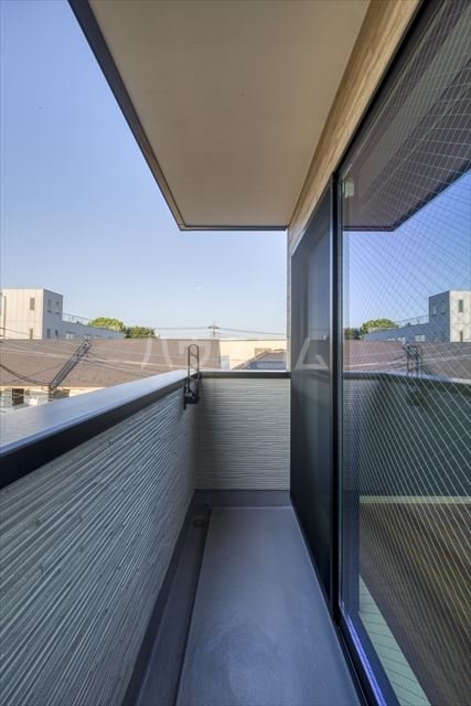 14/27 バルコニー