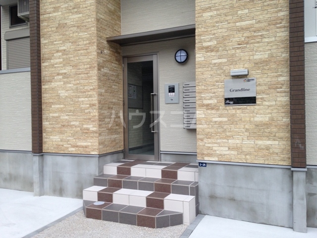 22/29 エントランス