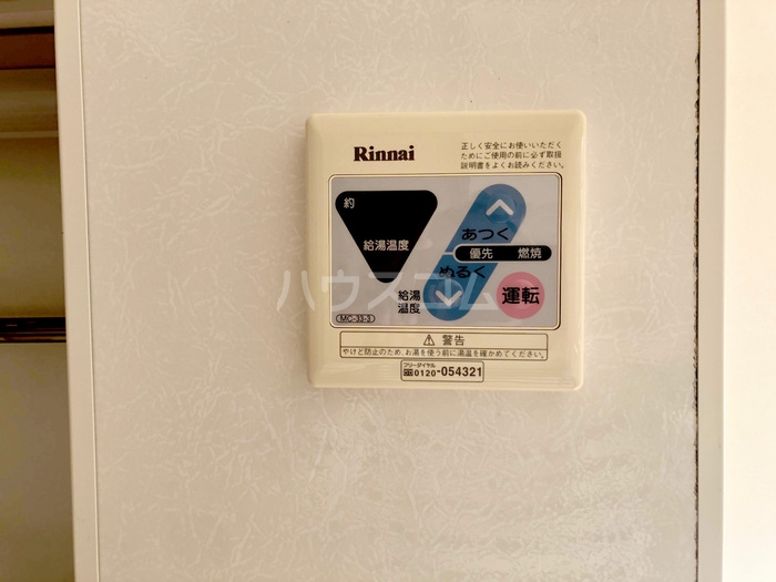 18/21 エントランス