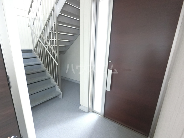 19/21 エントランス