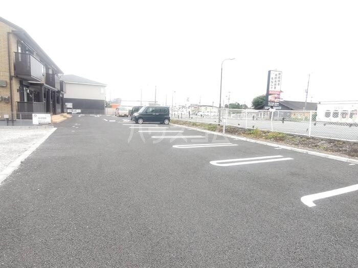 21/30 駐車場